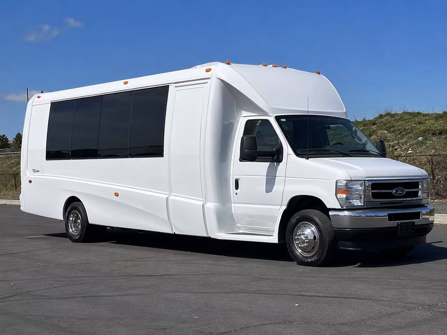 Carrollton Birthday, Sweet 16, & Quinceañera Party Bus Rentals