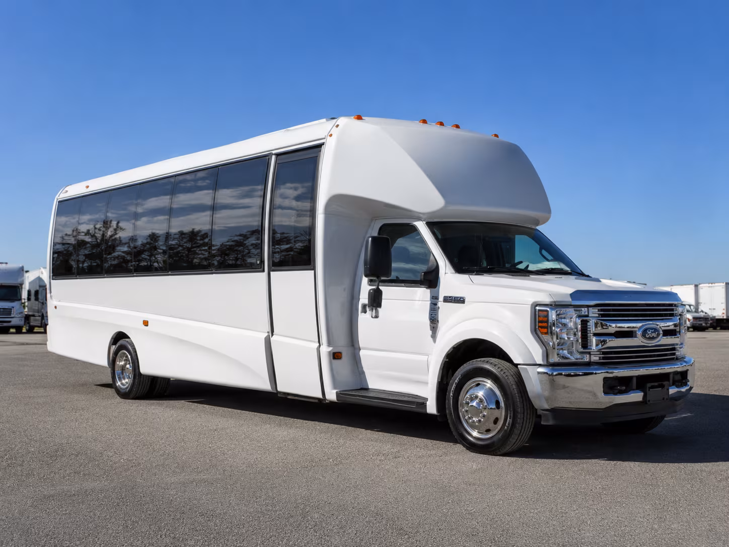 Dallas Airport Shuttle & Transportation party bus exterior