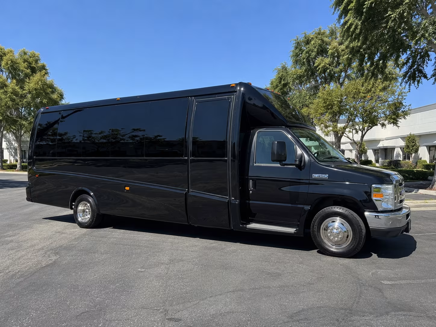 Mesquite Birthday, Sweet 16, & Quinceañera Party Bus Rentals